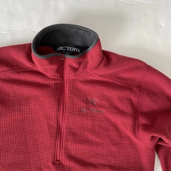 original Arc’teryx Delta AR Pullover Fleece Men’s Small Red Polartec Grid - Picture 6 of 9